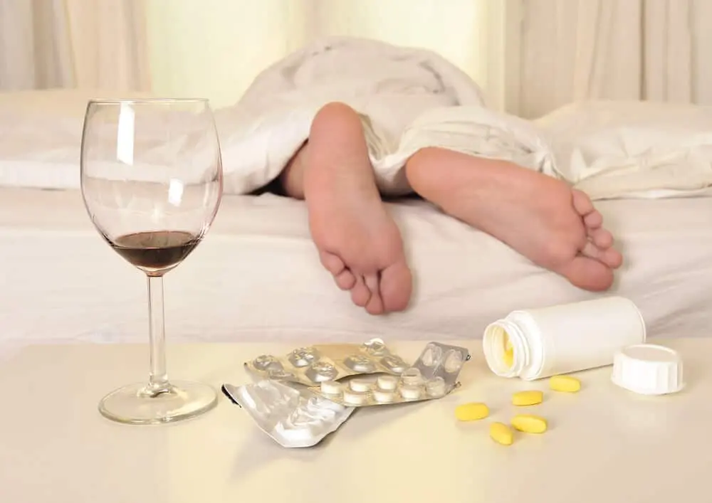 Dangers of Mixing Alcohol and Sleeping Pills